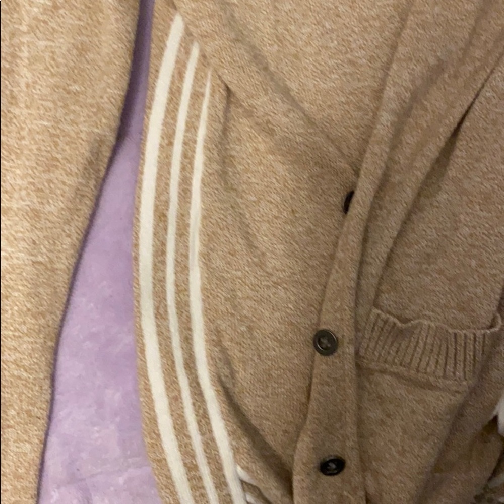 Cardigan - Picture 2 of 3